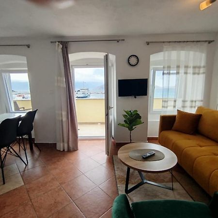 Apartmani Obala バスカ エクステリア 写真