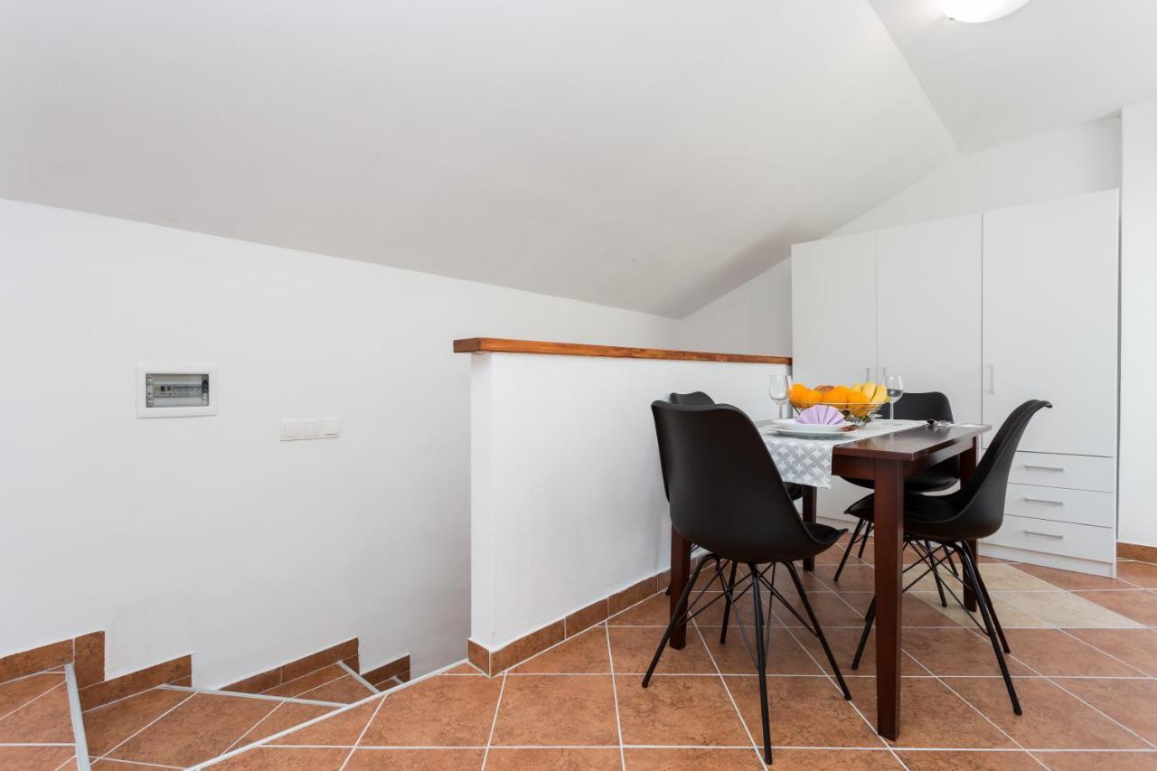Apartmani Obala バスカ エクステリア 写真