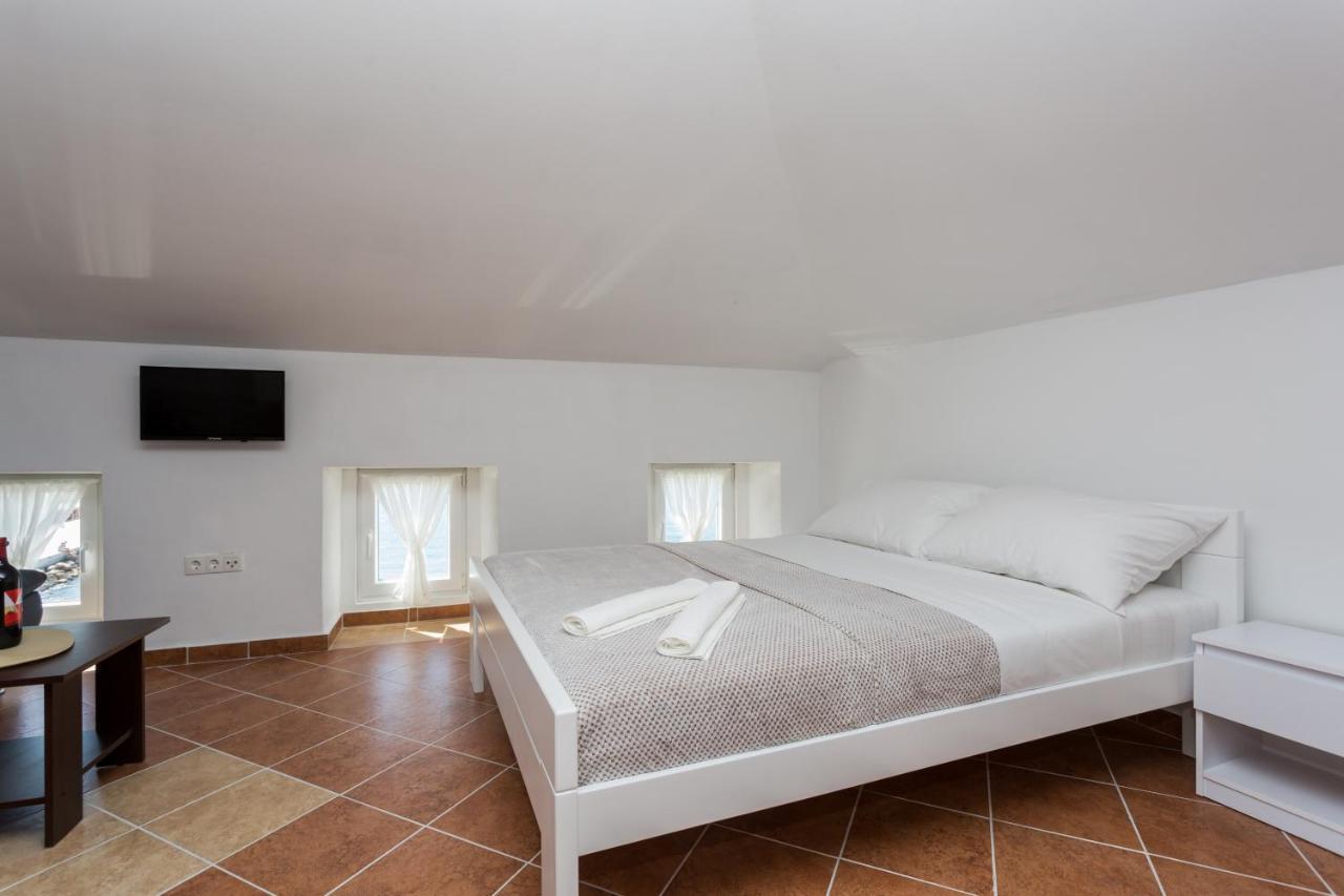 Apartmani Obala バスカ エクステリア 写真